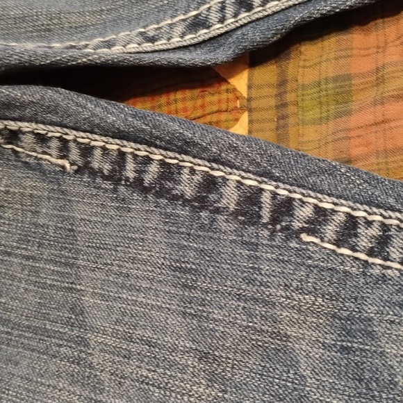 Silver Jeans Natsuki Capri - Picture 3 of 7